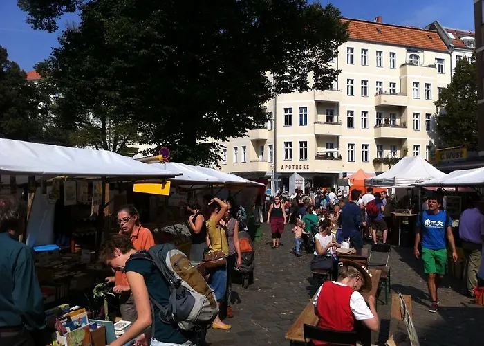 迷你特尔公寓 *